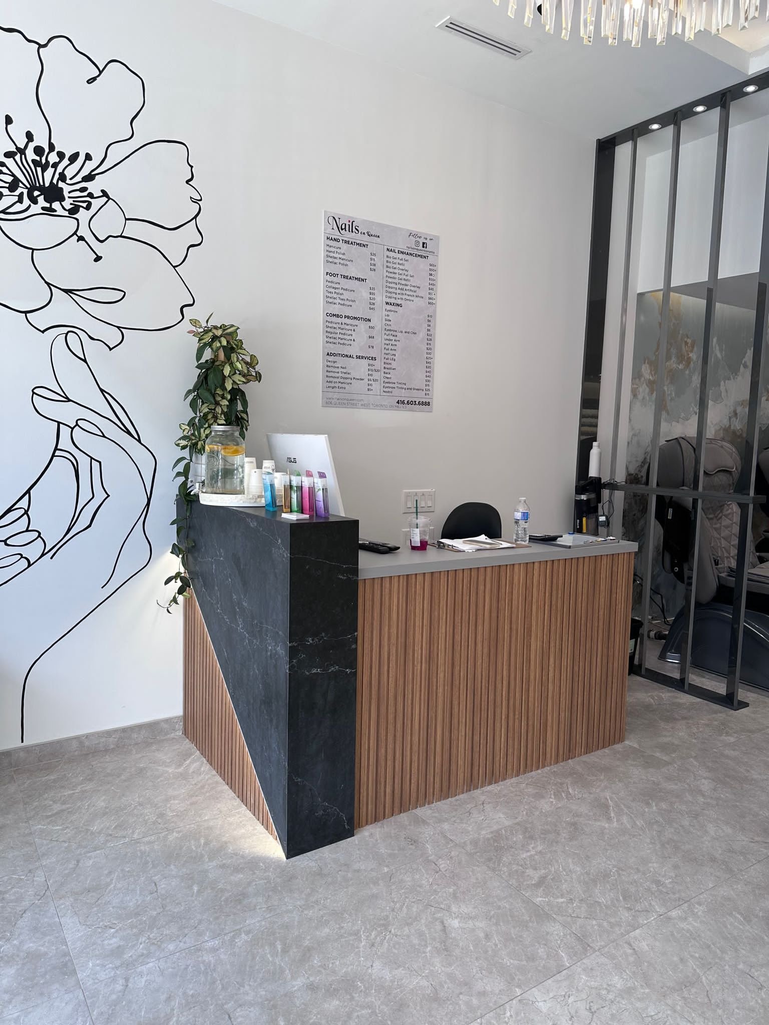 606 Q, Spadina, Toronto — custom cabinetry by Metrico